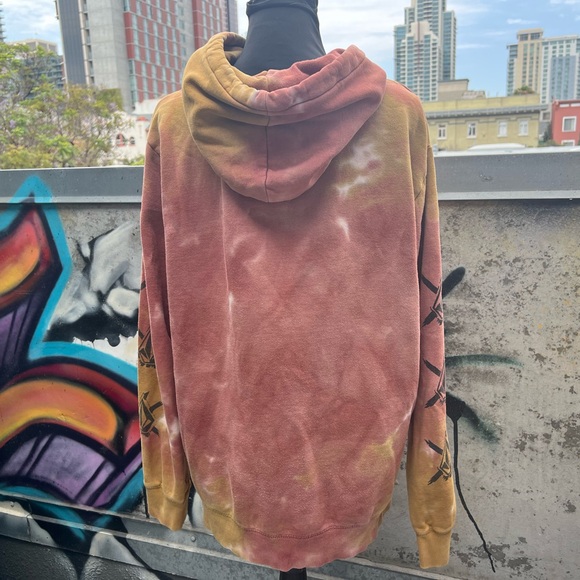 VOLCOM TIE DYE Hoodie - Picture 10 of 16